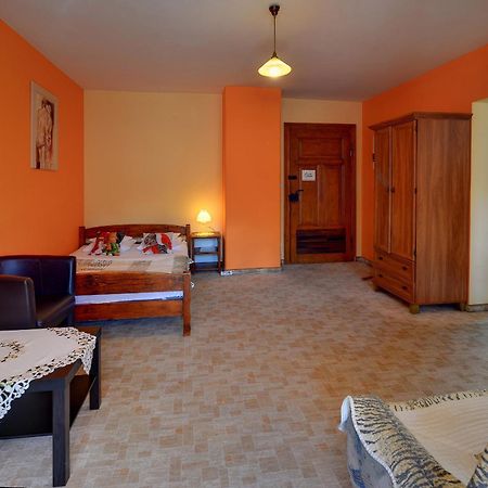 Apartamenty I Pokoje Karpacz - Centrum Karpacza, Parking W Cenie! الغرفة الصورة