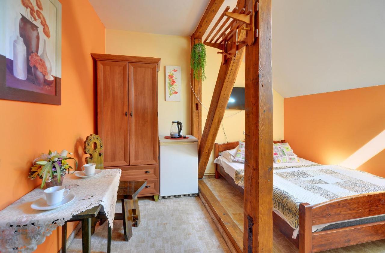 Apartamenty I Pokoje Karpacz - Centrum Karpacza, Parking W Cenie! المظهر الخارجي الصورة
